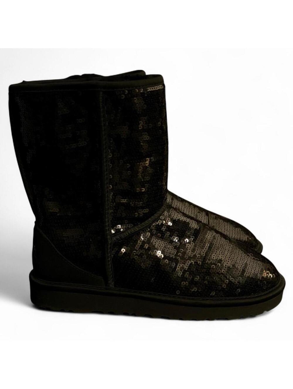 Beautiful Condition UGG sequin classic boots